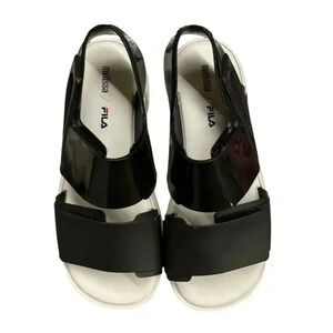 Melissa sandal + rowPre-OwnedColor Made in‎ Brazil Size 7